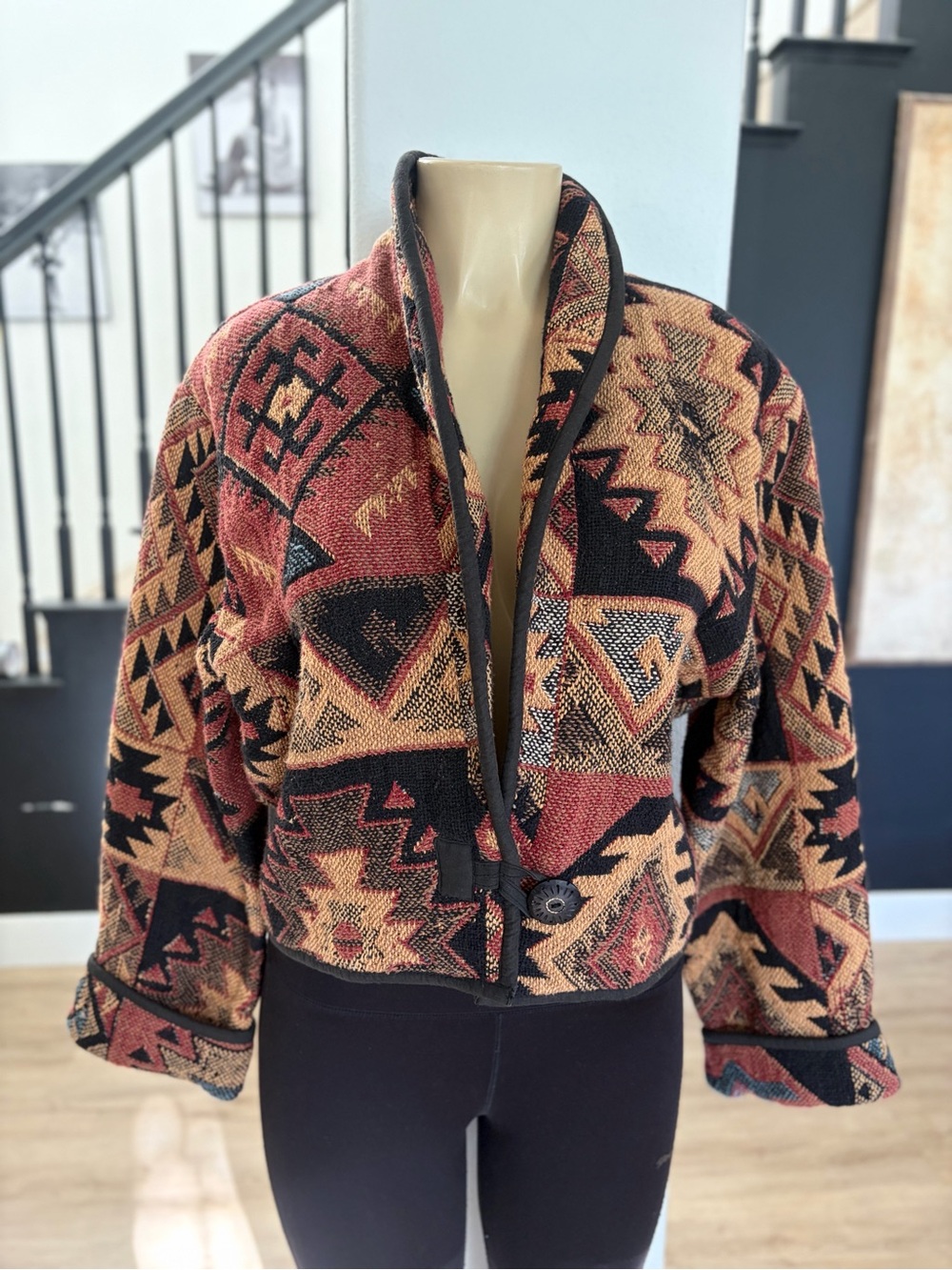 Vintage 90’s 100% cotton Aztec Patterned Cropped Jacket - Rust/Black